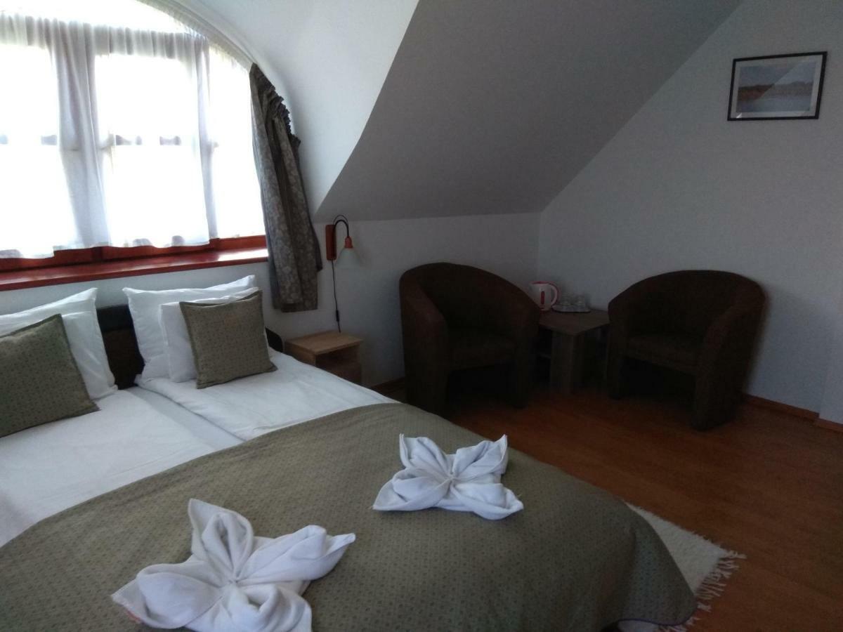 Nádas Panzió Tiszafüred Esterno foto